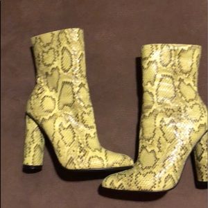 Snakeskin Lime Green Boots